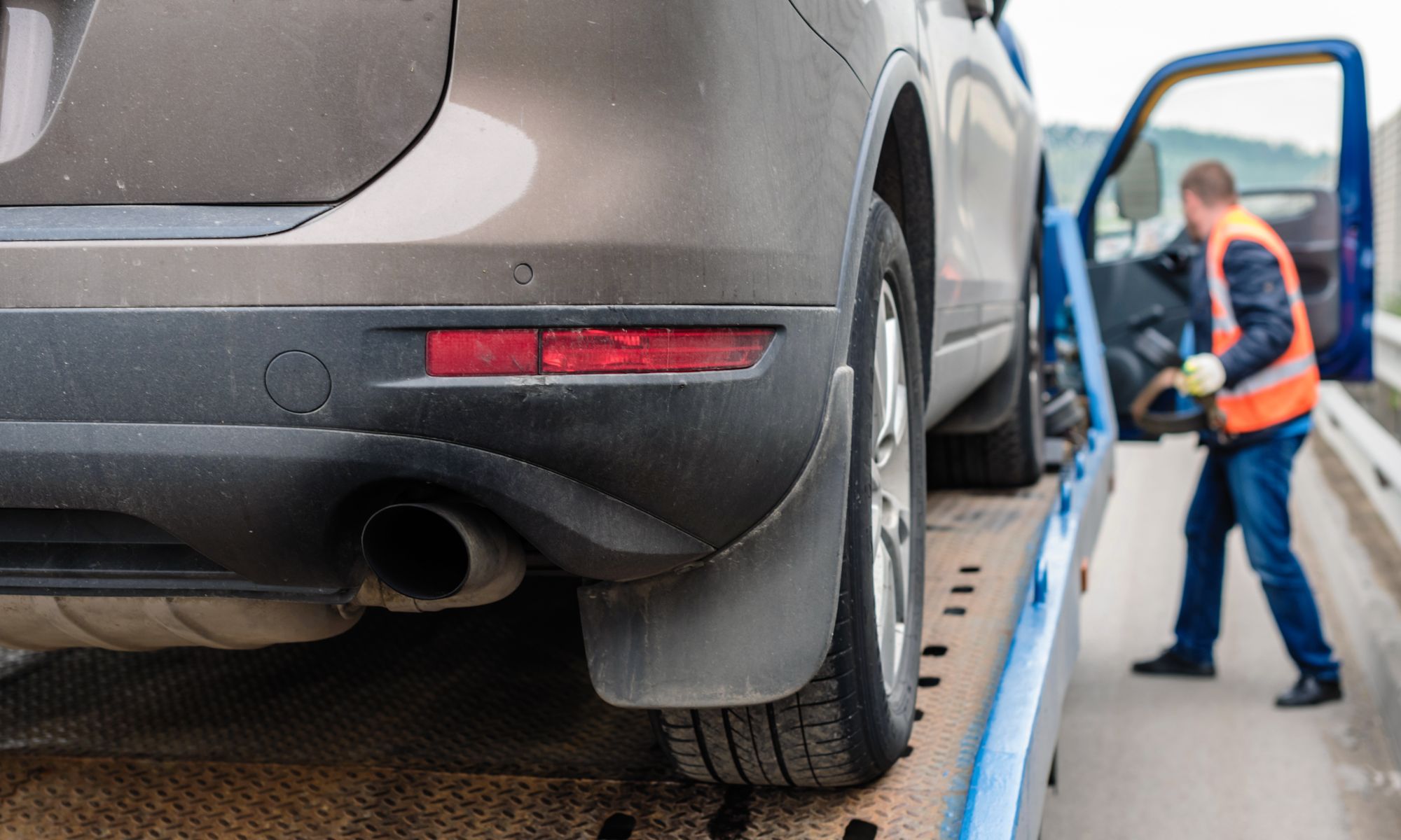 Hill And Hill Auto Salvage (7)